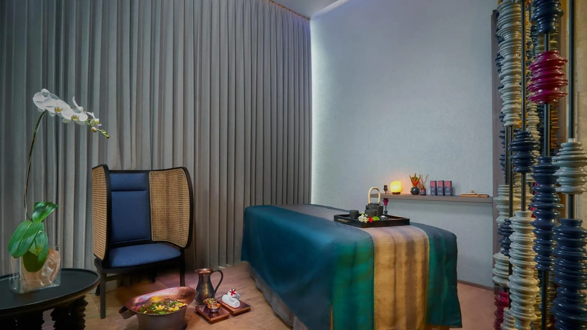 Hotel Renaissance Bali Nusa Dua Resort